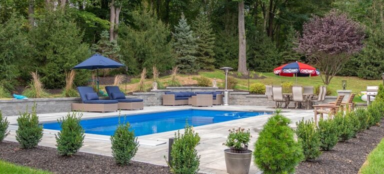 Creating a Relaxing Oasis around Your Sports Pool: Design Ideas for Balance