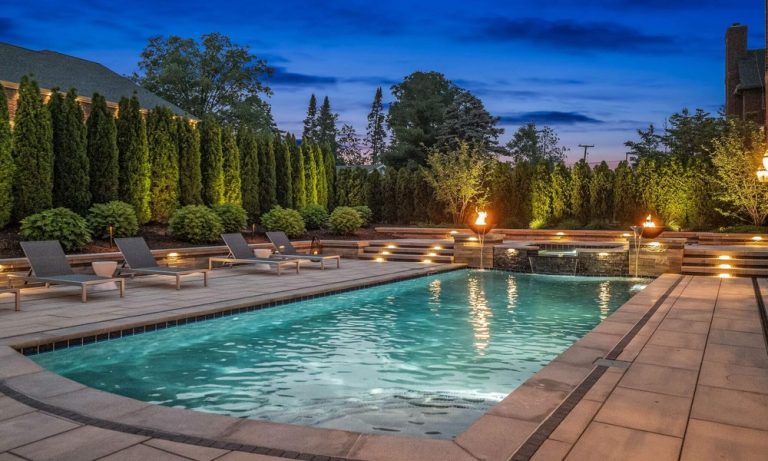 Luxury Pool Design Services for Stunning Custom Backyard Retreats