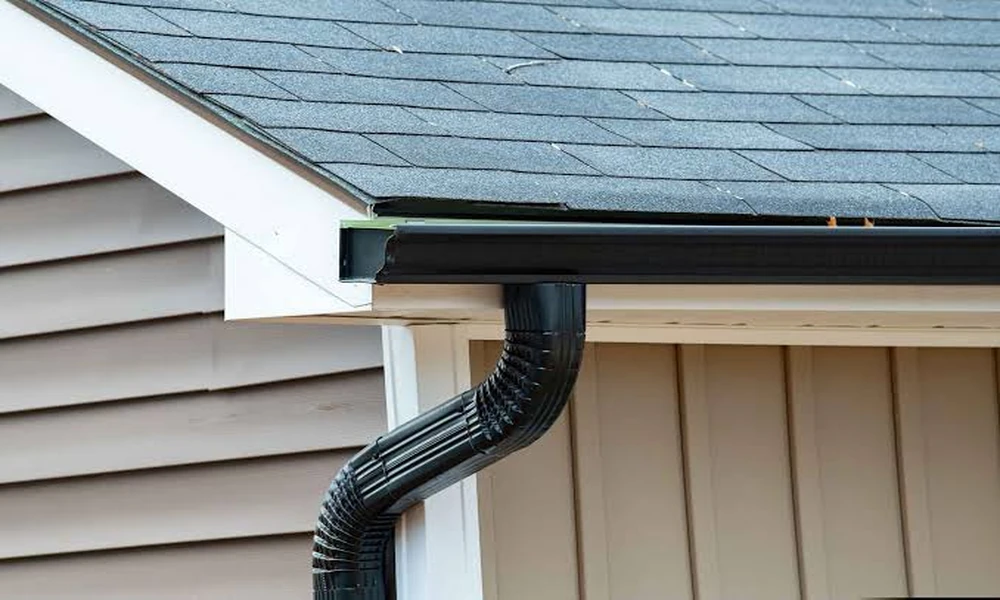How Can Roof Drainage Problems Lead To Indoor Plumbing Repairs?